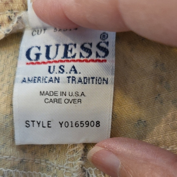 Guess Jeans Shorts Made In The USA Tan and Black Snakeskin Pattern Size 30 - Picture 4 of 13